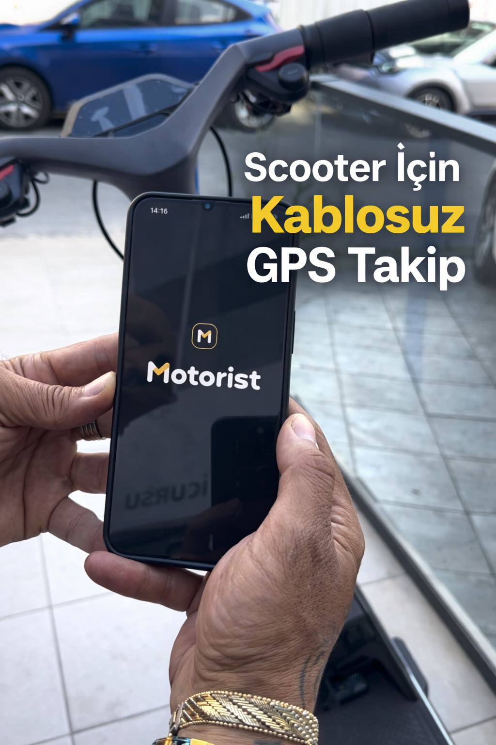Scooter üzerinde Motorist Air kablosuz GPS takip cihazı ve Motorist mobil uygulaması canlı takip ekranı